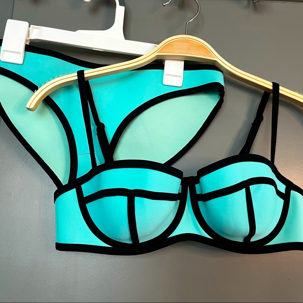 Tiffany blue color triangl bathing suit